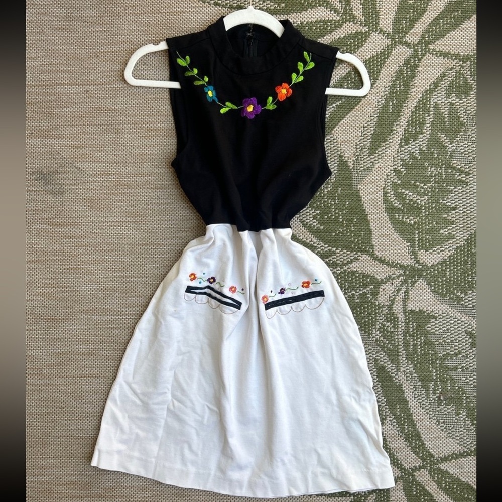 Sanctuary Dress Colorblock Sleeveless High Neck Knee Length Dress